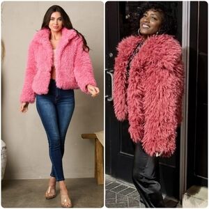 🆕️ Fuchsia Faux Fur coat